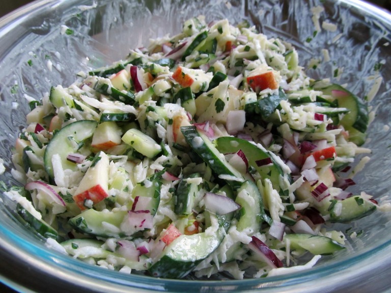 Cucumber Fennel Salad with Greek Yogurt Dressing – The Roaming GastroGnome
